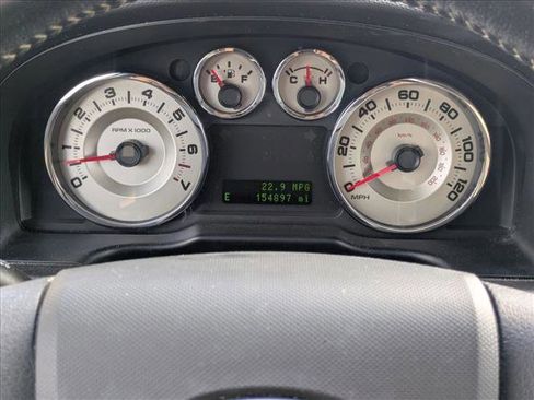 Used 2009 Ford Edge SEL image 10