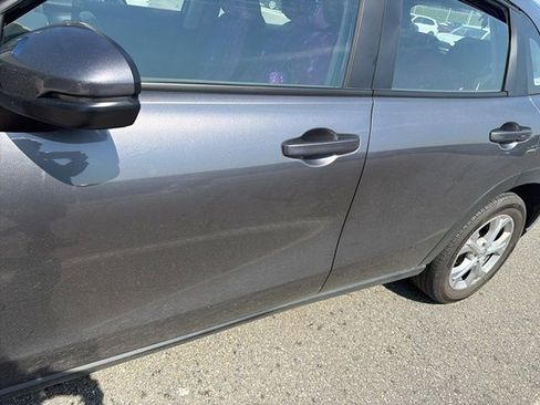 Used 2024 Honda HR-V LX image 5