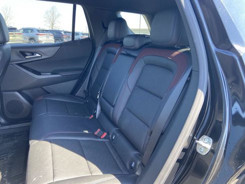 Used 2026 Chevrolet Equinox RS w/ Safety and Technology Package image 26