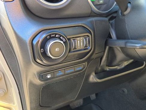 Used 2022 Jeep Wrangler Unlimited Rubicon 4xe w/ Cold Weather Group image 10