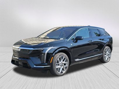 New 2025 Cadillac Optiq Luxury 2