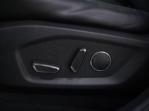 Used 2017 Ford Edge Titanium w/ Equipment Group 301A image 28