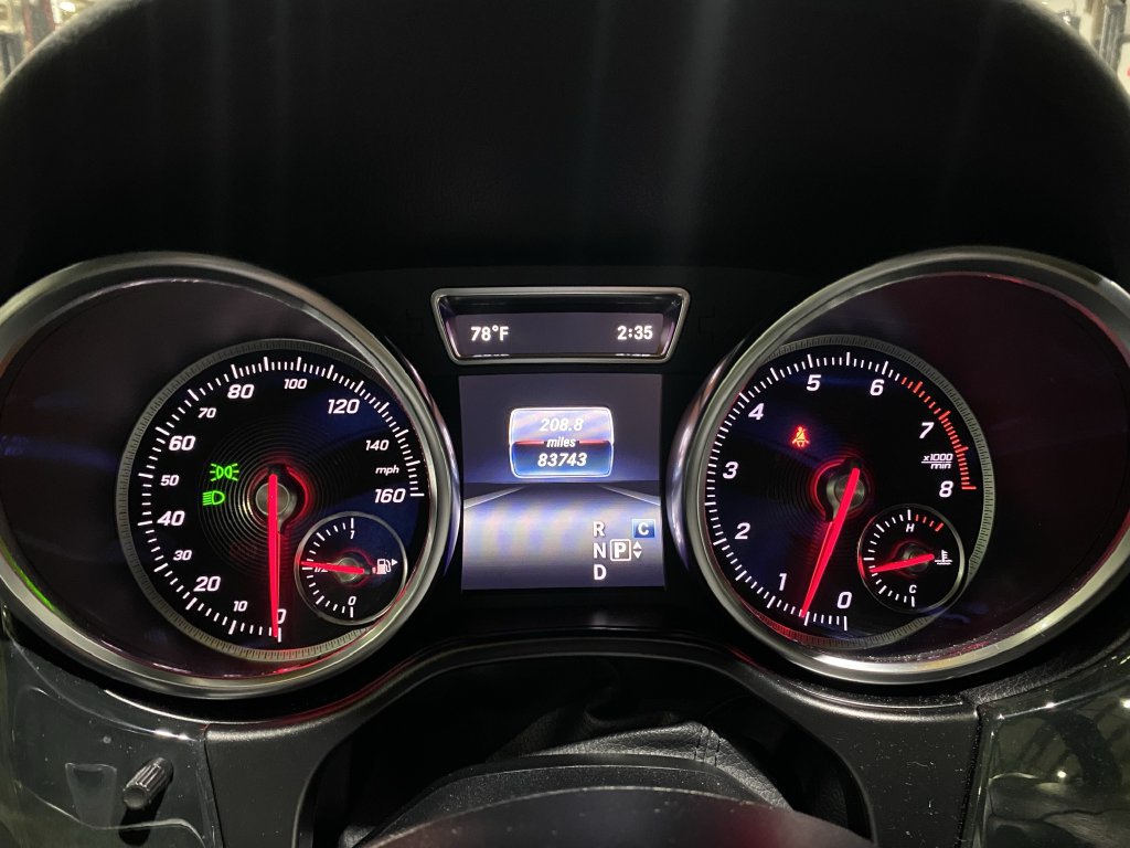 Used 2019 Mercedes-Benz GLE 400 4MATIC image 8