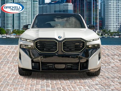 Used 2025 BMW XM AWD/4WD image 3