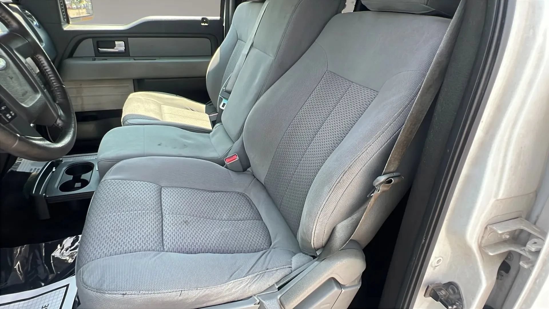 Used 2014 Ford F150 XLT w/ Equipment Group 302A Luxury RWD image 16