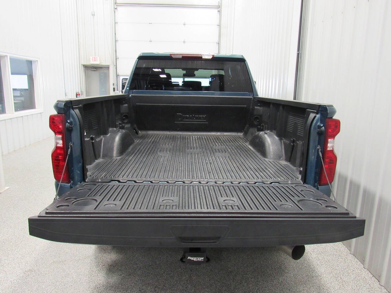 Used 2025 Chevrolet Silverado 2500 LT w/ Convenience Package AWD/4WD image 15
