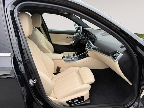 Used 2020 BMW 330i xDrive Sedan w/ Convenience Package AWD/4WD image 15