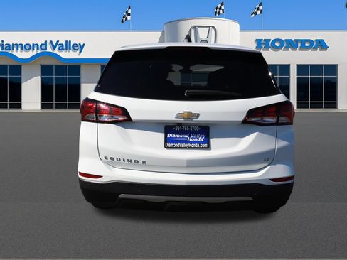 Used 2024 Chevrolet Equinox LT FWD image 5