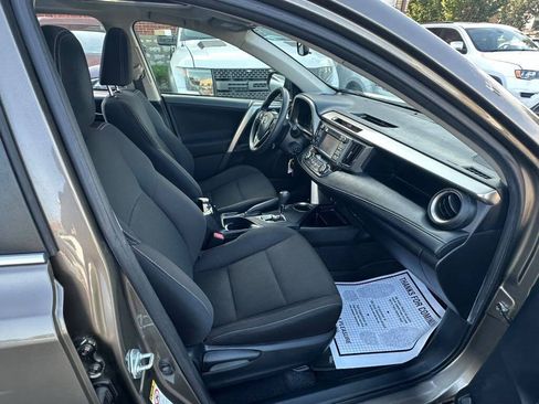 Used 2015 Toyota RAV4 XLE AWD/4WD image 13