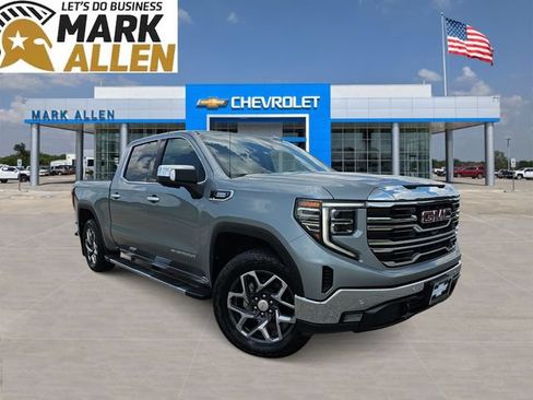 Used 2024 GMC Sierra 1500 SLT w/ SLT Premium Plus Package AWD/4WD image 1