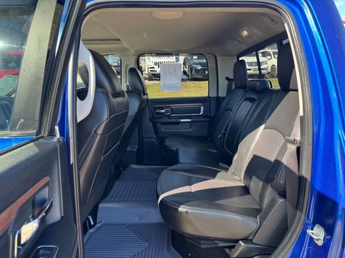 Used 2014 RAM 1500 Laramie w/ Convenience Group image 12