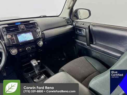 Used 2018 Toyota 4Runner TRD Off-Road image 25