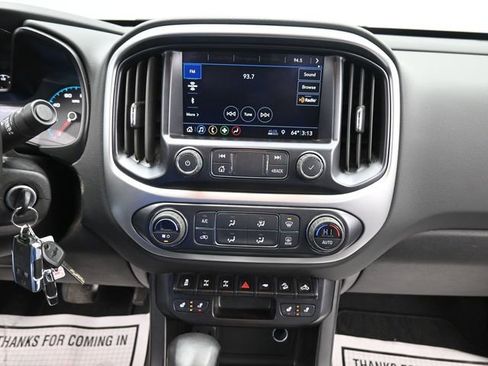 Used 2022 Chevrolet Colorado ZR2 image 17