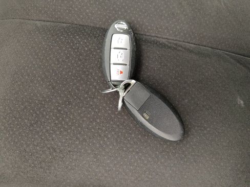 Used 2018 Nissan Murano S FWD image 32