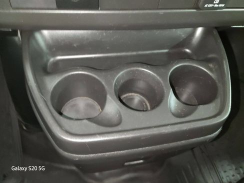 Used 2019 Chevrolet Express 3500 w/ Driver Convenience Package image 31