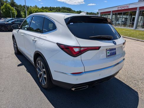 Used 2023 Acura MDX SH-AWD w/ Technology Package image 3