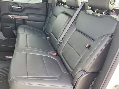 Used 2020 Chevrolet Silverado 1500 LTZ w/ LTZ Convenience Package AWD/4WD image 12
