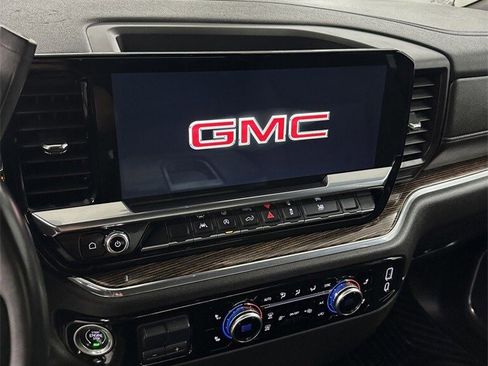 Used 2023 GMC Sierra 1500 SLE image 20