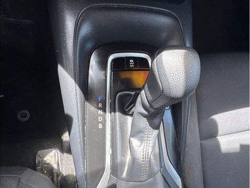 Used 2023 Toyota Corolla LE FWD image 21