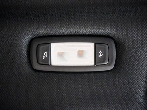 Used 2020 BMW X5 M50i w/ Premium Package image 24