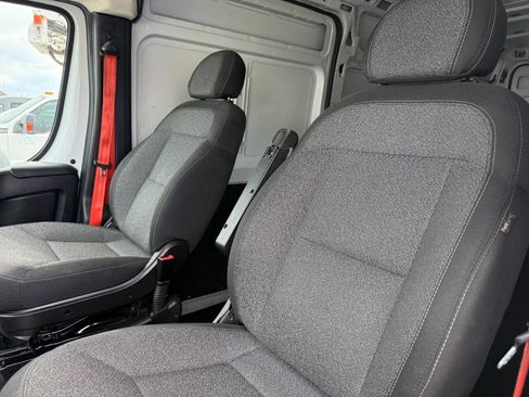 Used 2023 RAM ProMaster 3500 w/ Driver Convenience Group FWD image 16