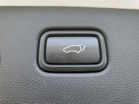 Used 2018 Kia Sportage SX image 9