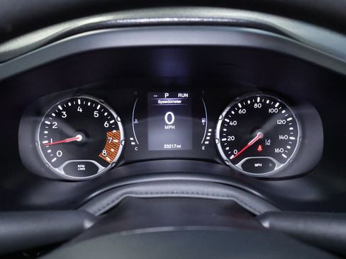 Used 2023 Jeep Renegade Latitude image 19