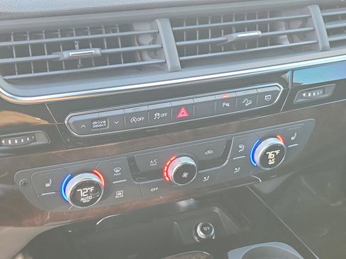 Used 2019 Audi Q7 3.0T Premium Plus w/ Premium Plus Package image 22