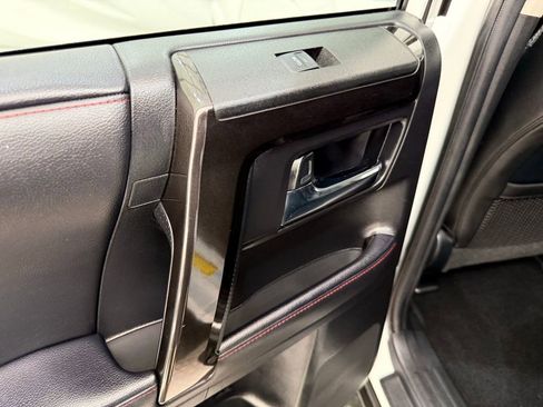 Used 2024 Toyota 4Runner TRD Off-Road Premium image 16