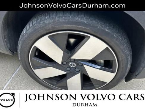 Used 2023 Volvo XC40 Recharge Ultimate w/ Protection Package Premier AWD/4WD image 3