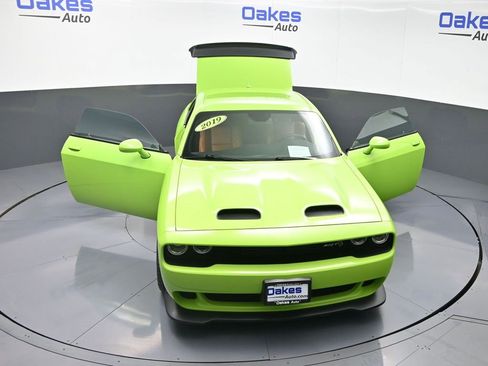 Used 2019 Dodge Challenger SRT Hellcat Redeye image 49
