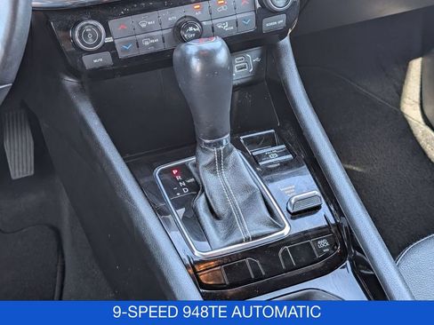 Used 2022 Jeep Compass High Altitude AWD/4WD image 29