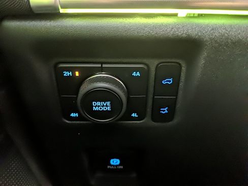 Used 2025 Ford Expedition Max Platinum image 29