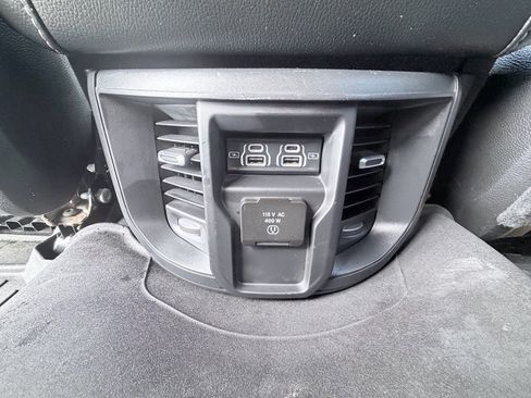 Used 2024 RAM 2500 Laramie image 30