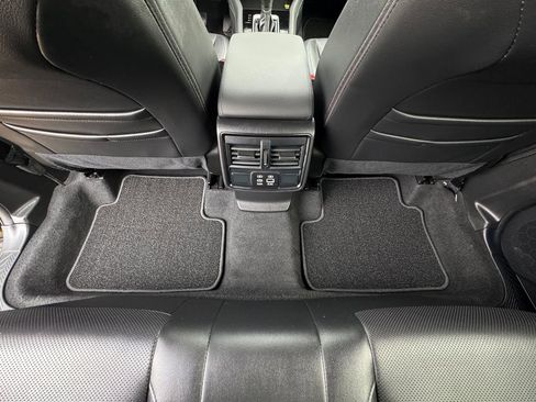 Certified 2025 Subaru Forester Limited image 31