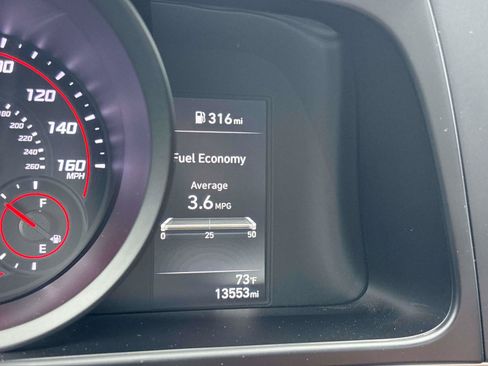 Certified 2023 Hyundai Elantra SEL w/ Preferred Accessory Package FWD image 18