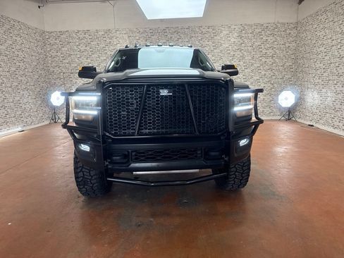 Used 2020 RAM 2500 Tradesman AWD/4WD image 2