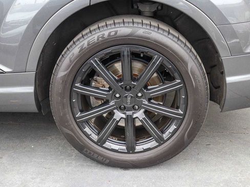 Used 2019 Audi Q7 3.0T Premium Plus w/ Premium Plus Package AWD/4WD image 10