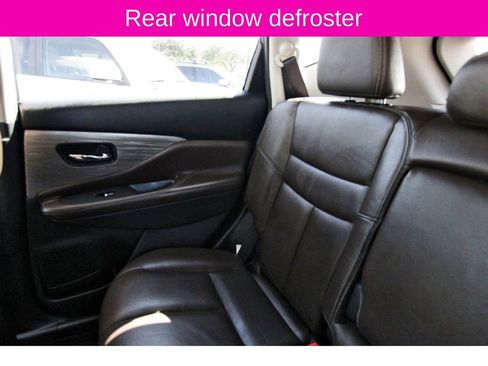 Used 2016 Nissan Murano Platinum w/ Platinum Technology Package image 12