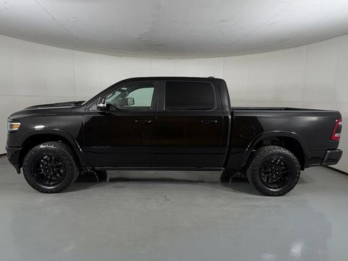 Used 2020 RAM 1500 Limited w/ Black Appearance Package AWD/4WD image 6