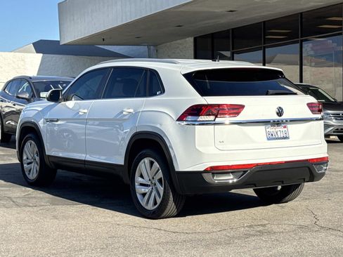 Used 2021 Volkswagen Atlas Cross Sport SE w/ Cross Sport MDO Package image 3