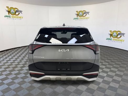 Certified 2024 Kia Sportage LX image 9