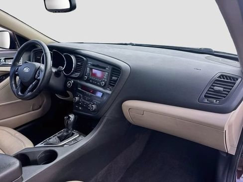 Used 2011 Kia Optima EX w/ Premium Pkg FWD image 28