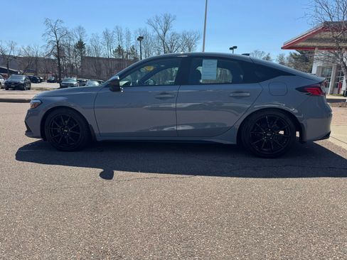 Used 2022 Honda Civic Sport image 4