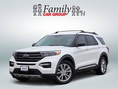 Used 2021 Ford Explorer XLT w/ Equipment Group 202A image 1