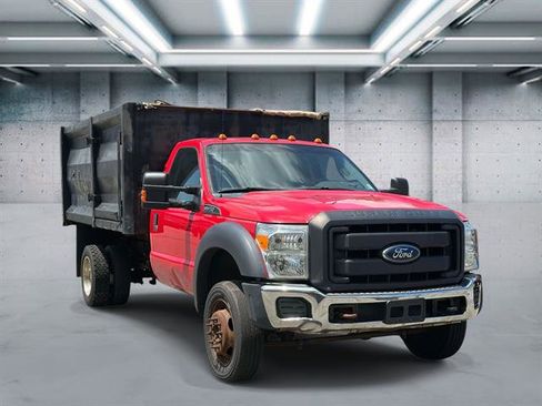 Used 2014 Ford F550 4x4 Regular Cab Super Duty image 2