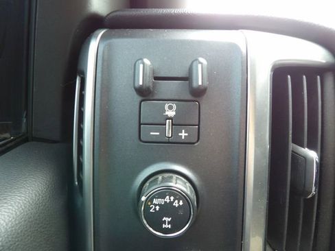 Used 2017 Chevrolet Silverado 1500 LT w/ All Star Edition AWD/4WD image 21