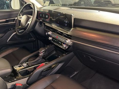 Used 2023 Kia Telluride S AWD/4WD image 10