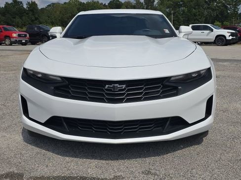 Used 2023 Chevrolet Camaro LT w/ Technology Package image 8