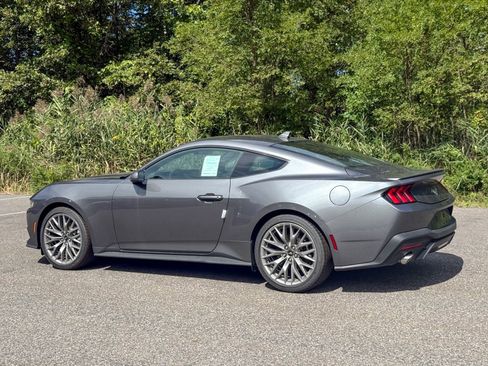 New 2025 Ford Mustang Premium image 24